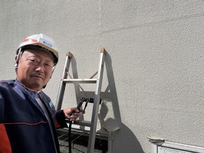【テナントビル雨漏り調査】RC造に見えて実はALC外壁？モルタル仕上げに隠れた注意点